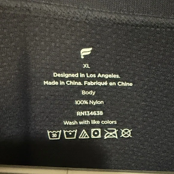 Fabletics Dark Blue Long Sleeve 1/4 Zip NWT Size XL - Picture 4 of 7